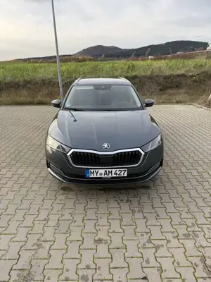 Skoda Octavia Combi 2.0 TDI DSG Style