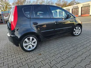 Mitsubishi Colt Bild 4