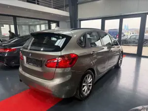 BMW 218 2 Active Tourer 2-Hand/PDC/AHK Bild 5