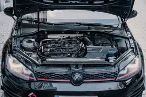 Volkswagen Golf GTI Sportsvan special edition Bild 4