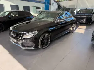 Mercedes-Benz C 180 CGI AMG BEAM/LEDER/PDC/NAVI/GRA/19"