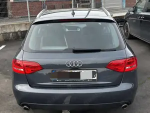 Audi A4 Bild 2