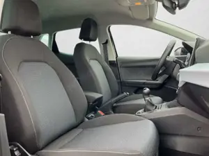 SEAT Ibiza Style 1.0 TSI LED NAVI RFK EPH ACC KESSY Bild 5