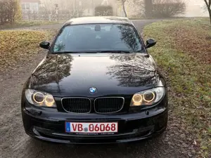 BMW 120 Limousine 120d ORG 189Tkm TÜV Neu Navi Bild 3