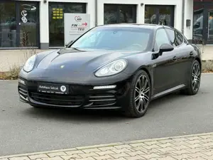 Porsche Panamera Bild 2