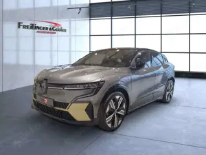 Renault Megane Iconic 220HP EV60 Schnelllader Sportpaket Bild 2