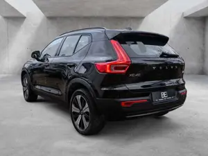 Volvo XC40 Recharge Twin Motor AWD Plus ACC BLIS Bild 3