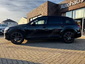 Audi Q7 45 TDI S-Line competition plus *LED*AHK* Bild 2