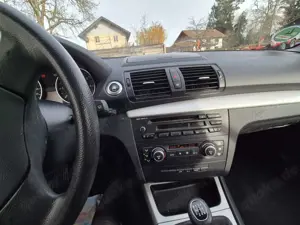 BMW 118 118i Cabrio Bild 3