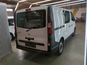 Renault Trafic Bild 2