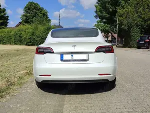 Tesla Model 3 Long Range RWD WLTP: 634km Reichweite Bild 3