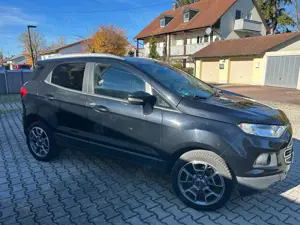 Ford EcoSport Bild 2