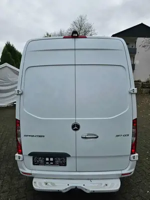 Mercedes-Benz Sprinter 317 CDI Sprinter 317 CDI Lang HA Bild 3