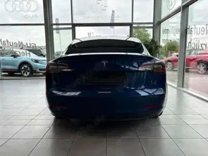 Tesla Model 3 Standard Range Plus RWD Bild 5