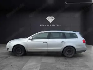 Volkswagen Passat Variant *AHK+TÜV02/26* Bild 2