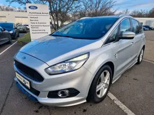 Ford S-Max Titanium *Busniess-P.*7 Sitzer*Winter-P.*