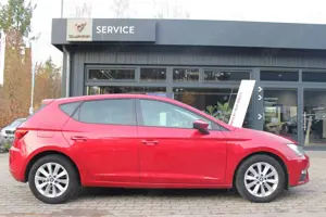 SEAT Leon Leon 1.0 TSI DSG Ecomotive Style Navi. PDC v+h. GJ