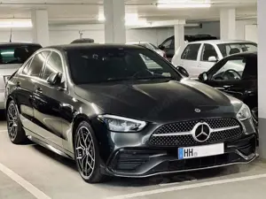 Mercedes-Benz C 300 9G-TRONIC AMG Line Panorama. Burmester