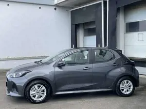 Mazda 2 Hybrid 1.5 VVT-i 116 Centre-Line ACC Rü-Kamera Bild 3