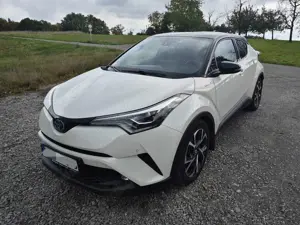 Toyota C-HR C-HR Hybrid Style Selection