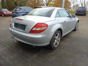 Mercedes-Benz SLK 200 Kompressor, Automatik, Leder, Sitzh. Bild 4