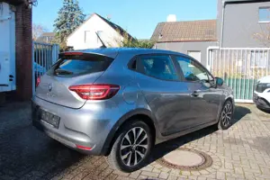 Renault Clio Bild 3