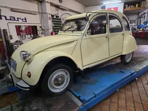 Citroen 2CV 6 Club verzinktes Chassis 1Jahr Gewährleistung Bild 2