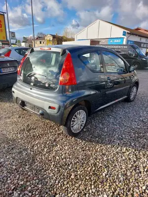 Peugeot 107 Tronic Filou-AUTOMATIK Bild 5