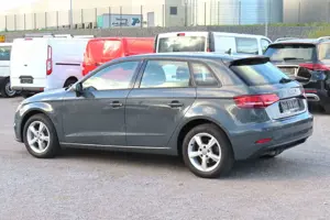 Audi A3 30 TDi SPB Navi Xenon Sitzheizg Klimaaut. ACC Bild 3