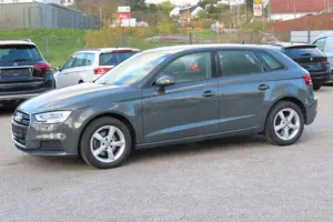 Audi A3 30 TDi SPB Navi Xenon Sitzheizg Klimaaut. ACC Bild 2