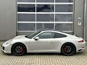 Porsche 911 Bild 4