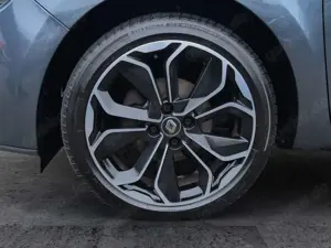 Renault Clio Grandtour BOSE Edition ENERGY TCe 120 Navi Sitzheizung Rückfahrkamera Bild 5