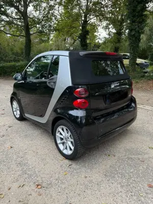 smart forTwo cabrio softouch passion micro hybrid drive Bild 4