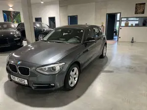 BMW 118 d Limo NaviProf,Xenon,8-fachAlu,Sportline