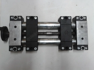 Verstellbare Klemeinheit von Rexrotht