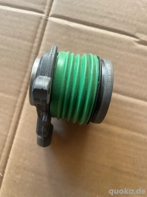 Kupplungsnehmerzylinder für Mercedes E 200 turbokompressor