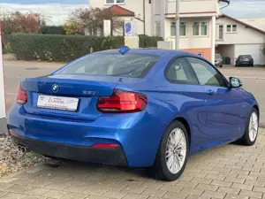 BMW 220 i Coupe M Sport | Navi | Alcantara Bild 5