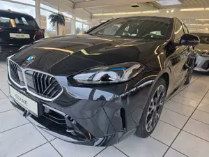 BMW 120 i Limousine  M SportPDC, Kam, Nav, Hifi