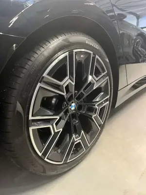 BMW 540 d xDrive M Sport Lim* Bild 2