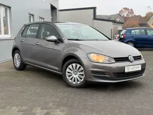 Volkswagen Golf VII Lim. 1.6 TDI BMT 2.Hand SHZ PDC Euro5