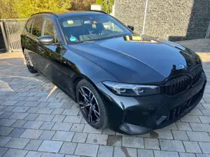 BMW 320 d M Sport Pro LivePR HUD H/K ACC A-LED Kam 18