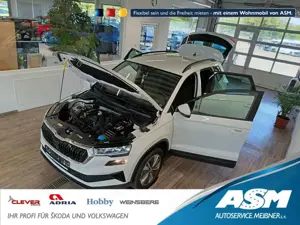 Skoda Karoq Style 1,5TSI DSG*AHK-VORBER*NAVI*LED*R-KAM