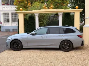 BMW 330 330e Touring xDrive Aut.M Sport