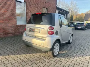 smart forTwo Automatik/Klimaanlage/Allwetter/Panorama Bild 3