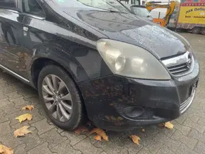 Opel Zafira Edition "111 Jahre Bild 2