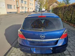 Opel Astra 1.4 Selection 110 Jahre Bild 4
