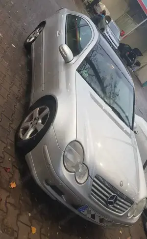 Mercedes-Benz C 200 C 200 Kompressor (203.742)