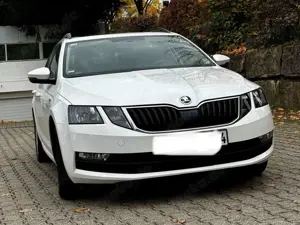 Skoda Octavia Octavia Combi 1.6 TDI DSG Soleil, Automatik