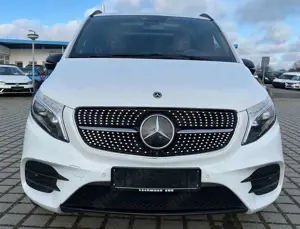 Mercedes-Benz V 300 d L AMG 4M 360°|Distr.|AHK|ILS|Burm.|Pano. Bild 2