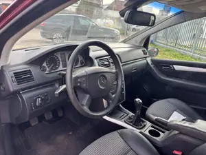 Mercedes-Benz B 170 B 170 Special Edition Bild 3